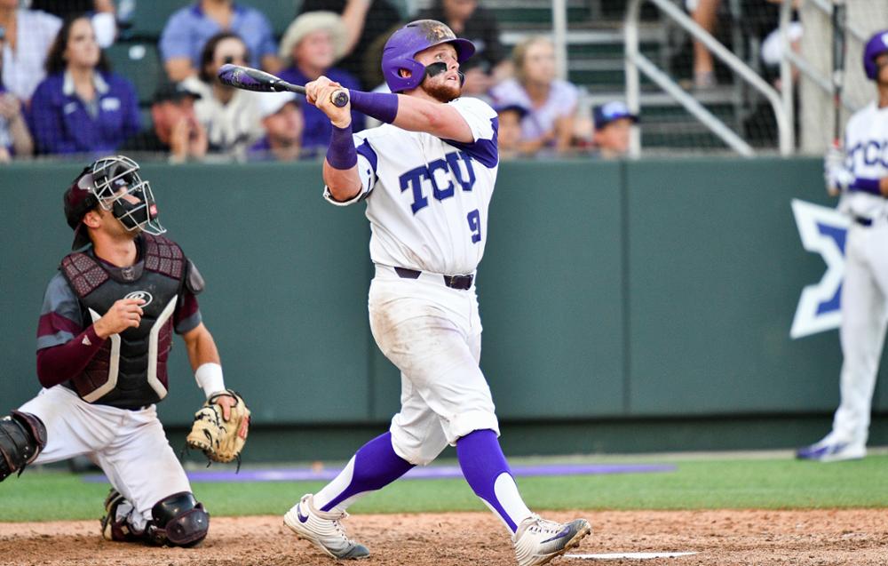 Full Circle Moment: Baseball Pro Returns to TCU to Finish Degree