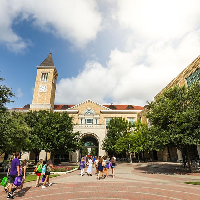 Photo of students walking toward the BLUU