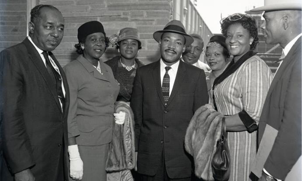 Vada Felder with MLK and group