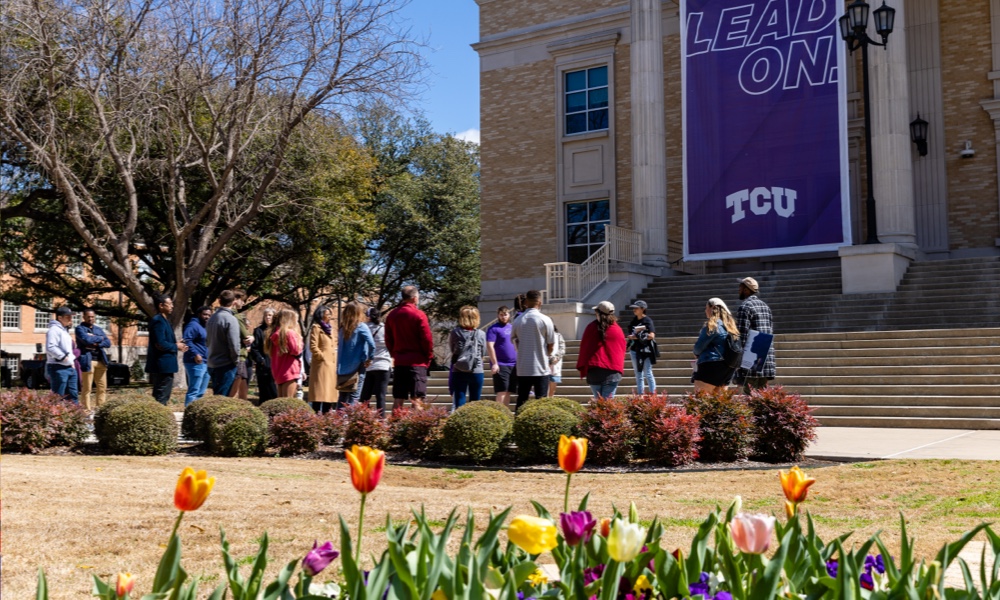 RRI walk through campus and spring tulips
